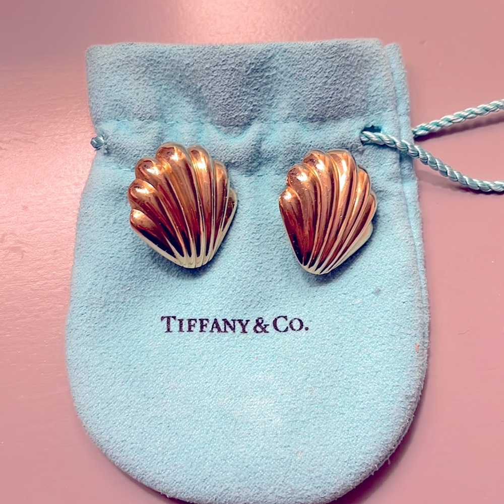 Vintage Tiffany shell earrings